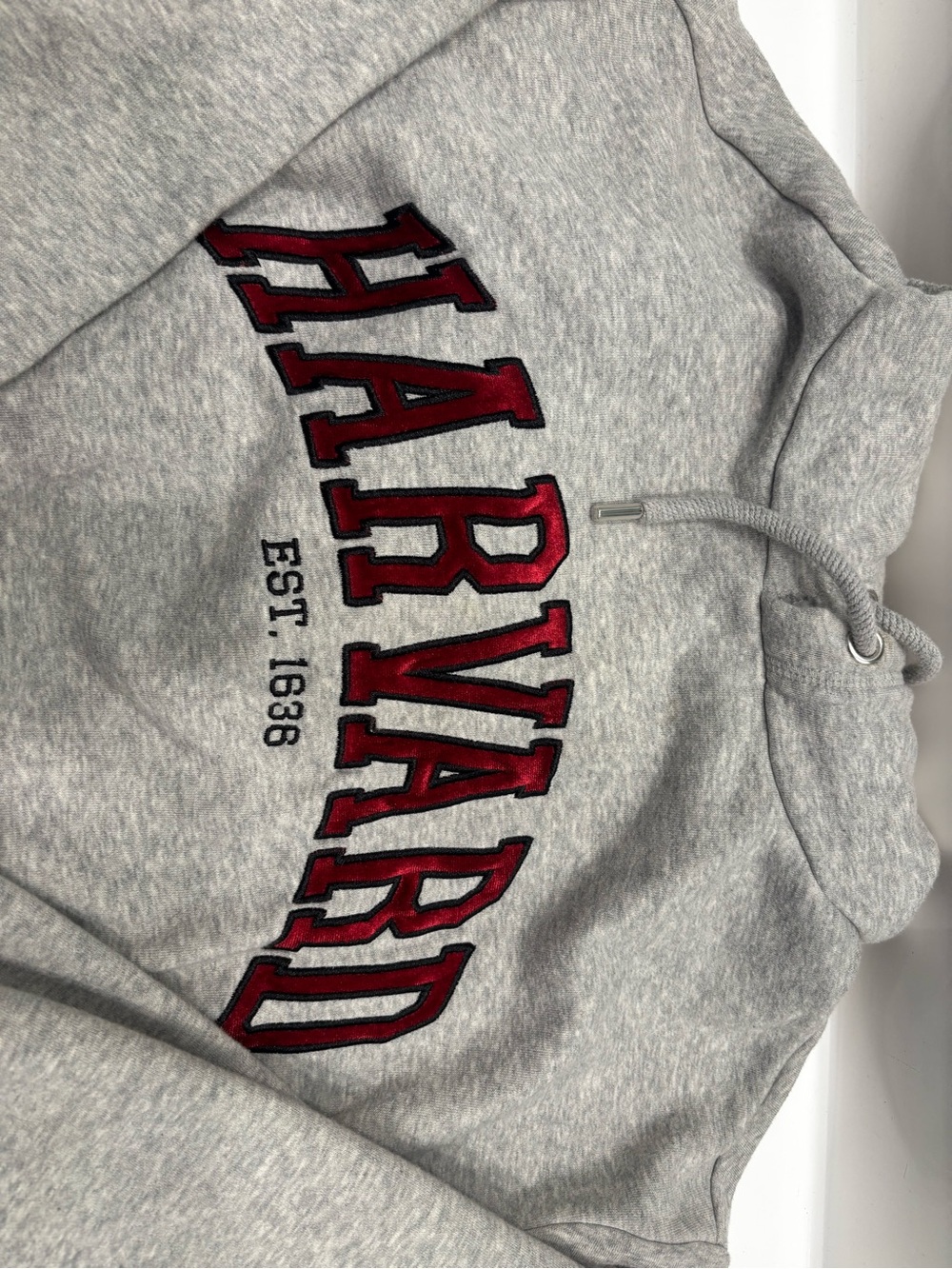 Size M Women’s Harvard Sweatshirt - Picture 2 of 5